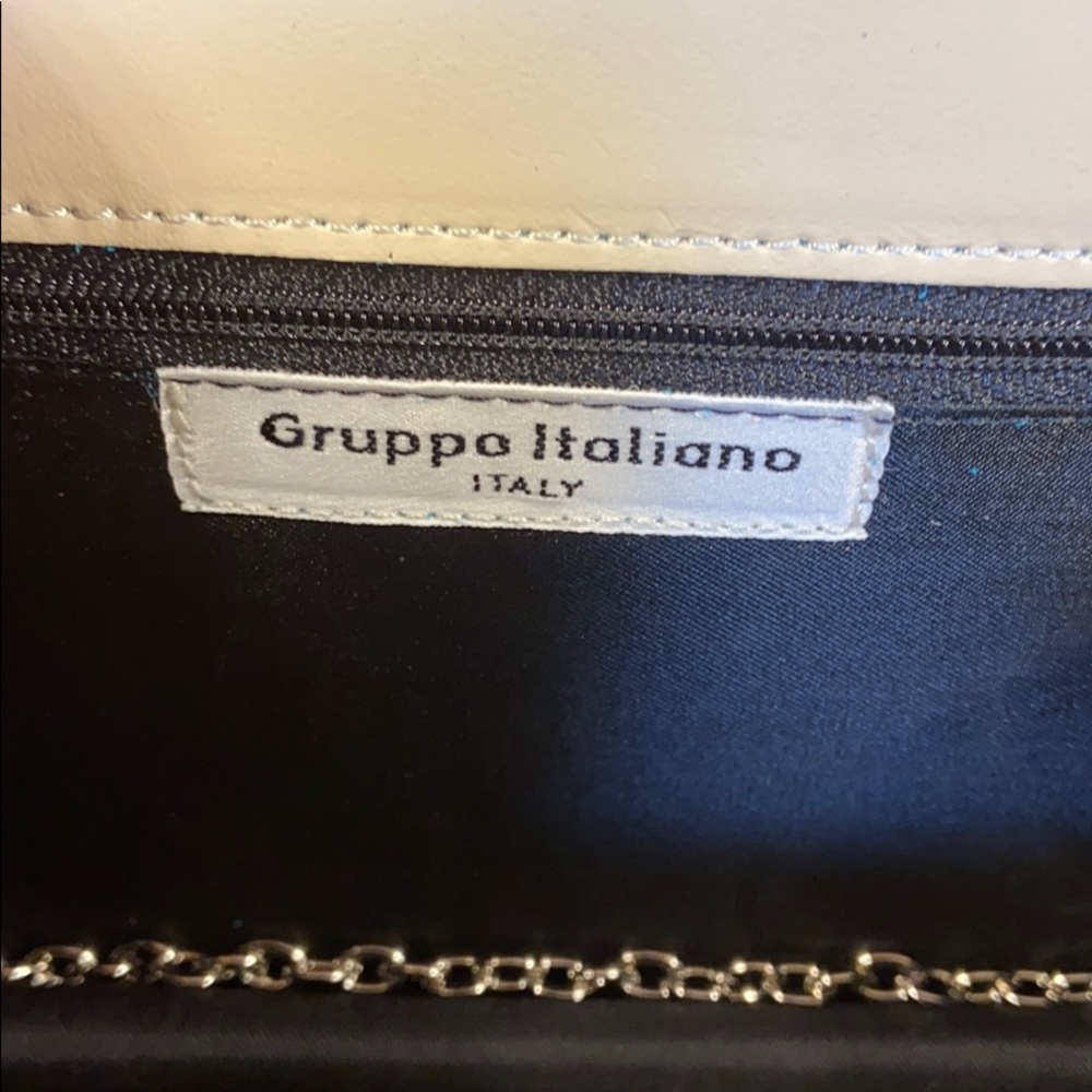 Gruppo Italiano a cream & teal clutch Guc 10” x 6” - Picture 6 of 14